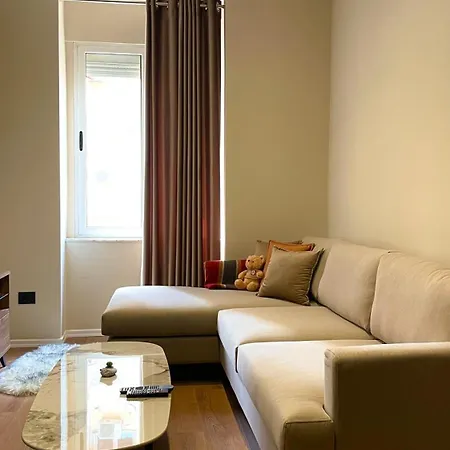 Center Apartman *